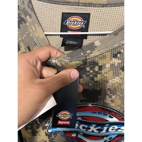 Supreme Dickies Thermal Shirt (FW25) Digital Camo Size US XL New Fast Ship - Picture 2 of 5
